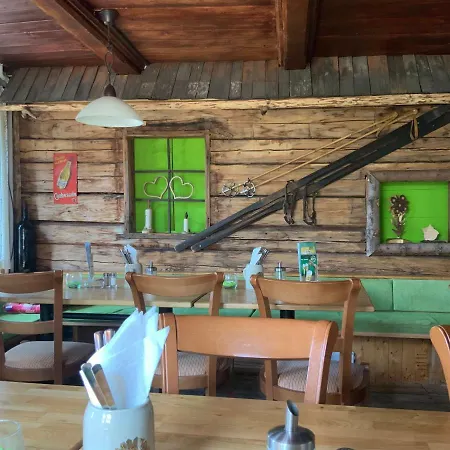 Privatunterkunft Neue Bonner Hutte *